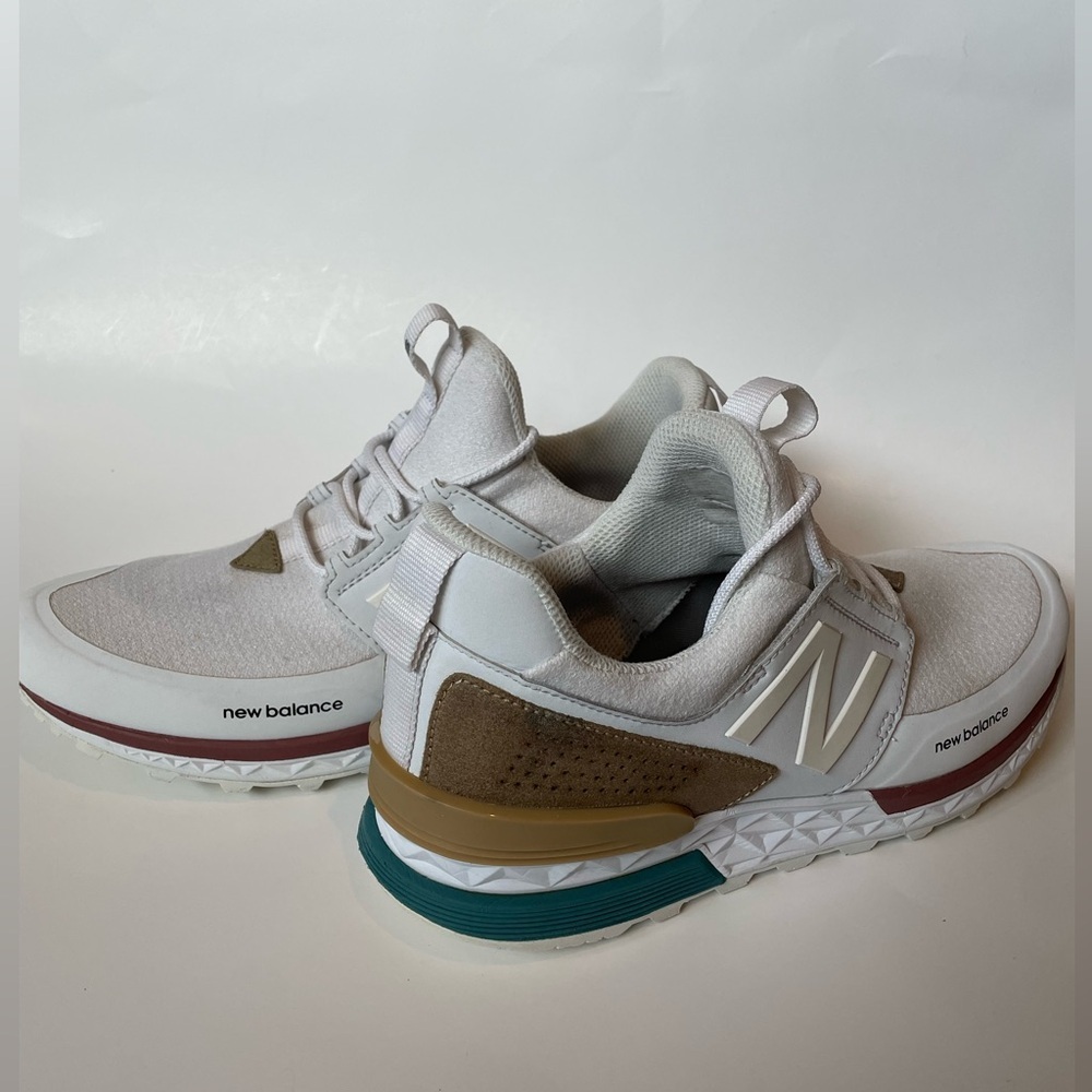 New Balance Fresh Foam Men Sneakers - Picture 2 of 12